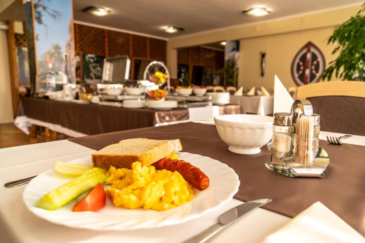Dzsungel Hotel 2*